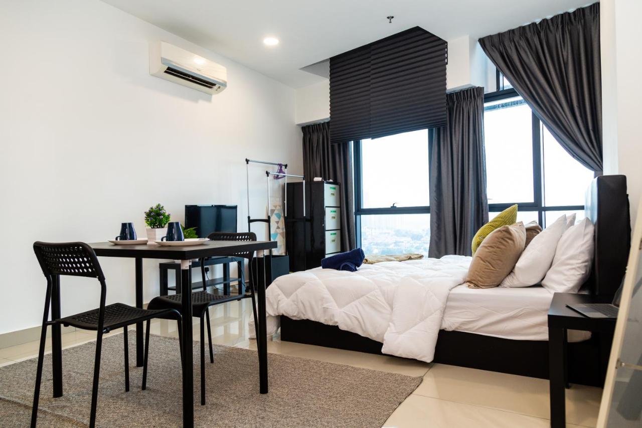 Studio Units At Pacific Tower Near Jaya One By Comfyasia بيتالينغ جايا المظهر الخارجي الصورة